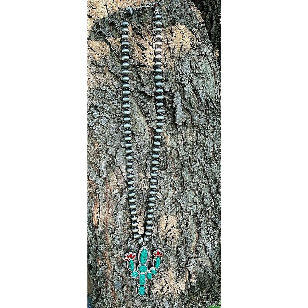 Summer Western southwest Saguaro Cactus Green Turquoise Flowers Pendant new - Picture 4 of 9